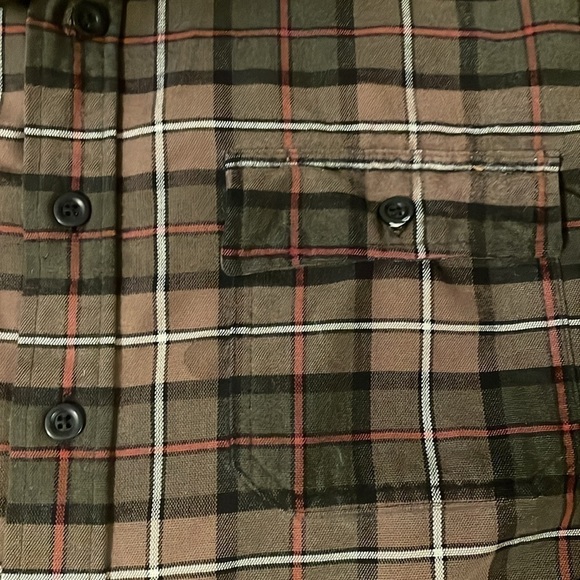 L.L. Bean 100% Cotton Brown Flannel Button Down Shirt Size XL - Picture 5 of 10